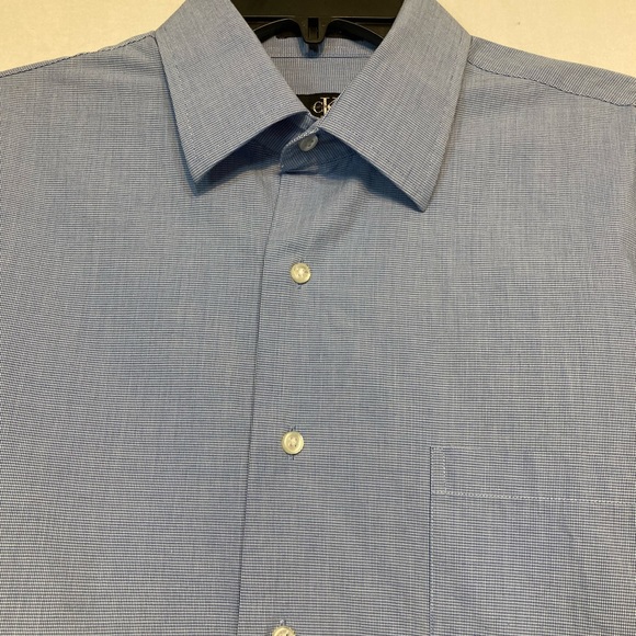 CALVIN KLEIN BUTTON UP SHIRT SIZE L - Picture 3 of 9